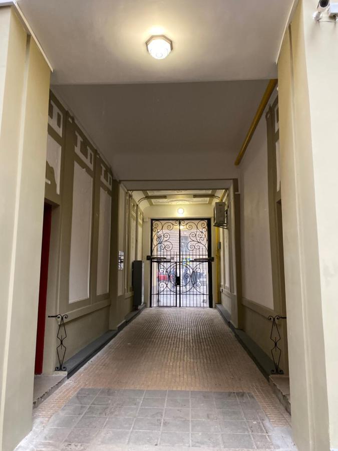 3 Rooms Apartments In The City Centr Лвив Екстериор снимка